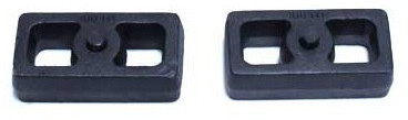 2007-2018 Chevy & GMC 1500 2wd/4wd 1.5" MaxTrac Cast Lift Blocks - 810015