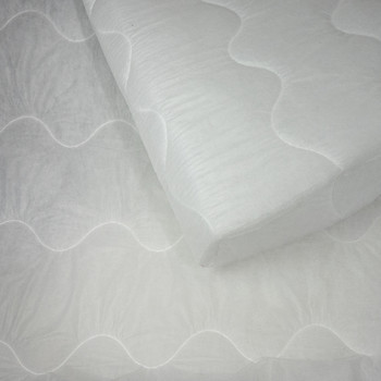 S Design Sandwich Quilted Scrim Wadding Fabric