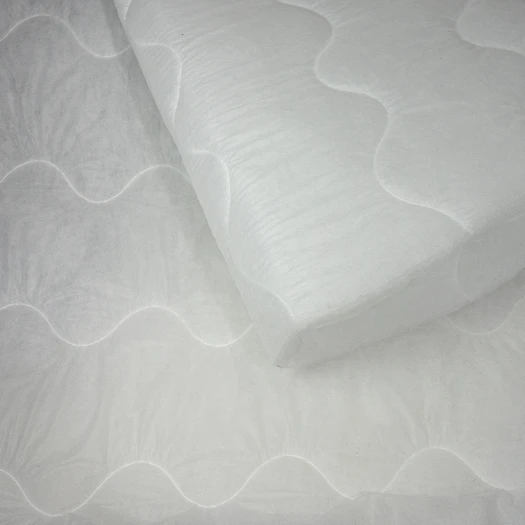 S Design Sandwich Quilted Scrim Wadding Fabric