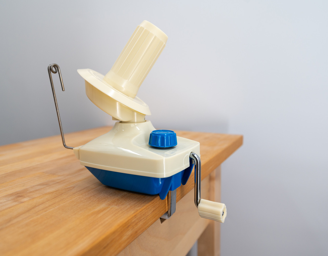 ybwB_table_small_crop__59196.