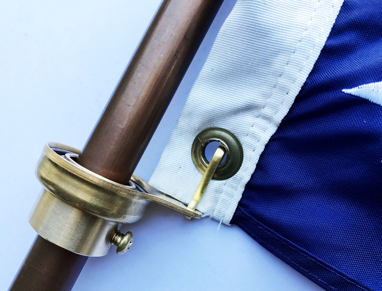 Stanwood Wind Sculpture Non Tangle Flagpole Swivel/Rotating Ring, Brass