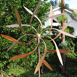 HQ Metal Wind Spinner: Copper Leaf Duett
