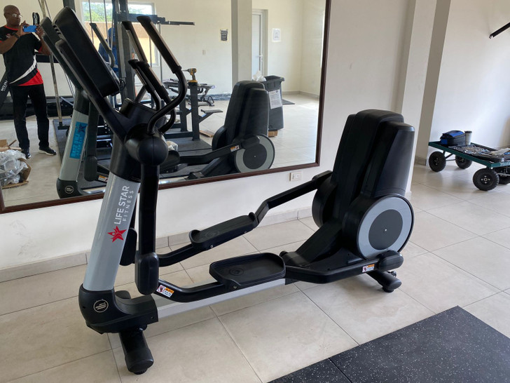 Elliptical Trainer LSF-EB8000