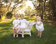 How to Style Coordinating Family Easter Looks: A Guide to Adorable Photos and Happy Memories! 