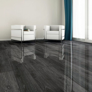 Room Deals - High Gloss 8mm Graphite laminate flooring, free underlay & beading