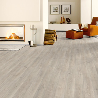 Room deals - Harrow Grey Oak 8mm laminate flooring, free underlay & beading