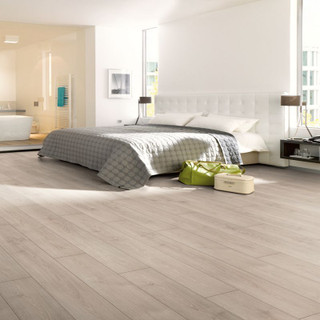 Harrow Alberta 8mm laminate flooring, free underlay & free beading