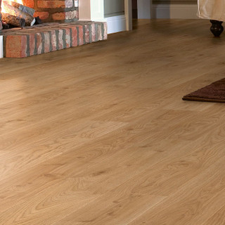 New build two bedroom flat carpet, laminate and vinyl flooring deal - including fitting