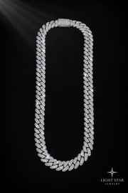 21mm Pink Flower Chain Necklace - 22" White Gold