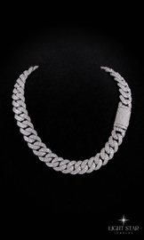 13mm SQ Middle Baguette Necklace - 24" White Gold