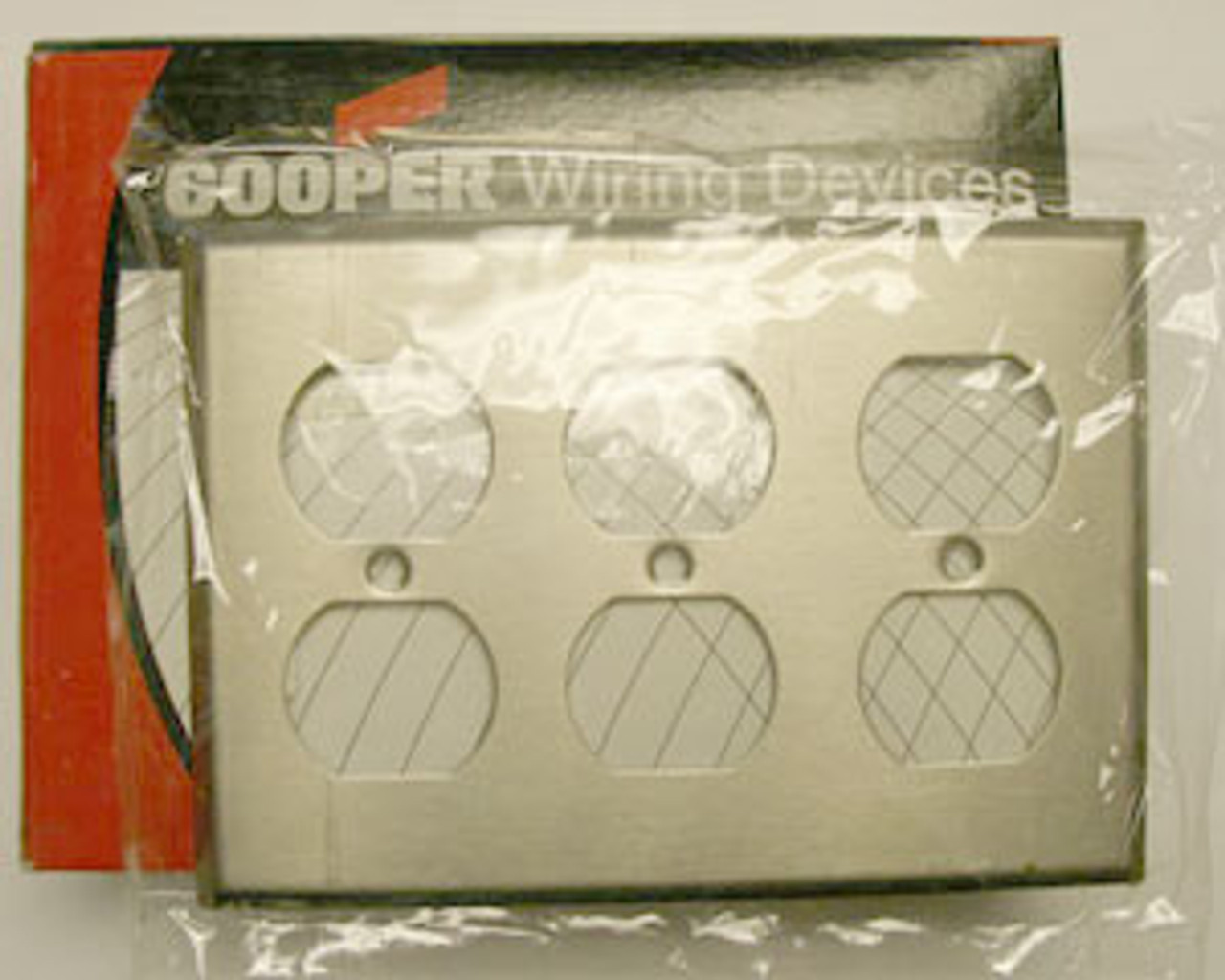 Cooper 93103 3 Gang Stainless Steel Duplex Receptacle Plate (Lot of 5) - New