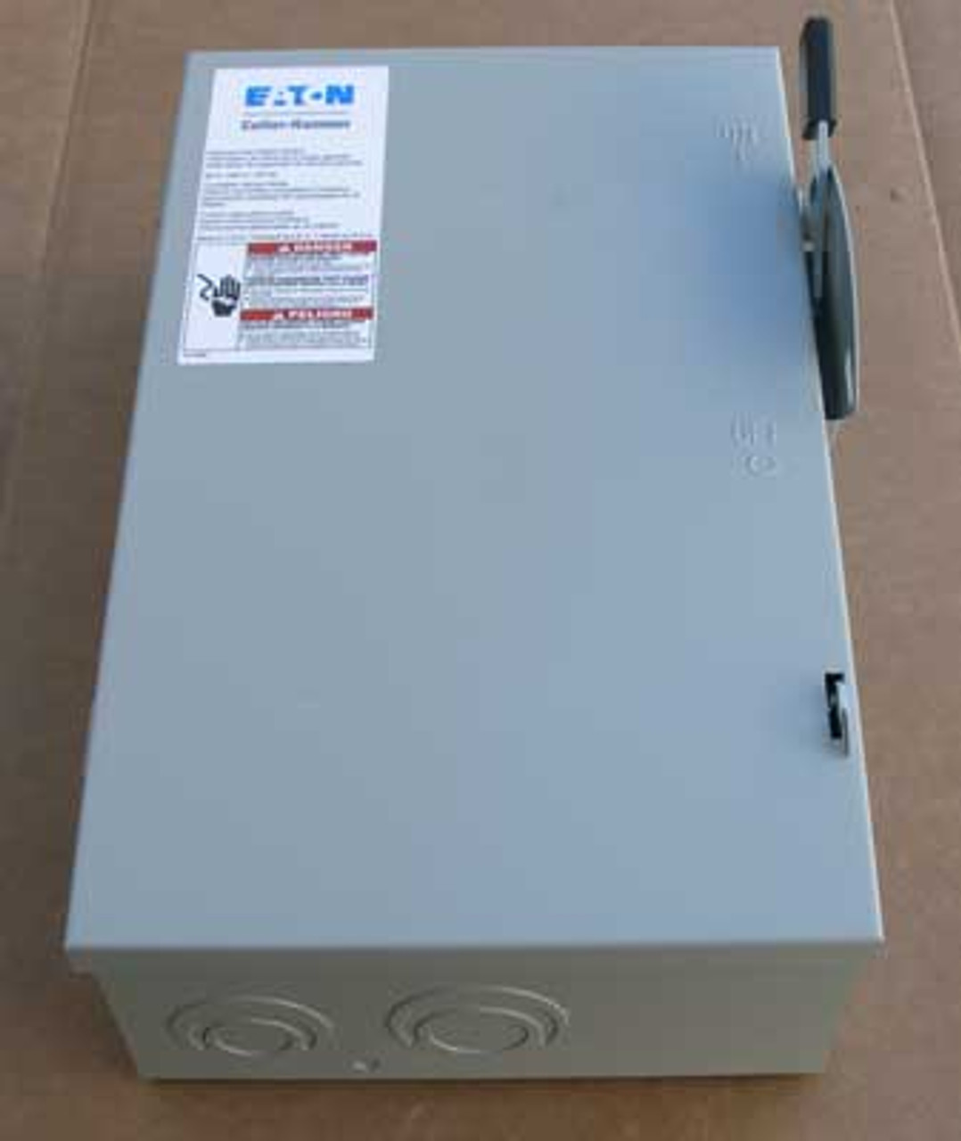 Cutler Hammer DG222UGB Non-Fusible Safety Switch 60A 240VAC Nema 1