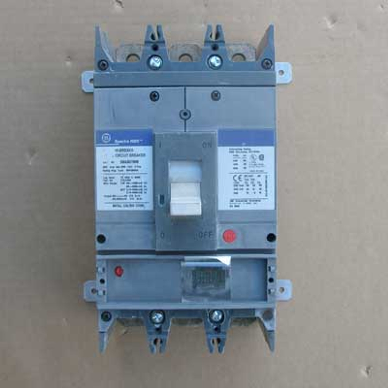 GE MB333WB Main Breaker Kit w/ 600A Breaker & 600A Lug Kit