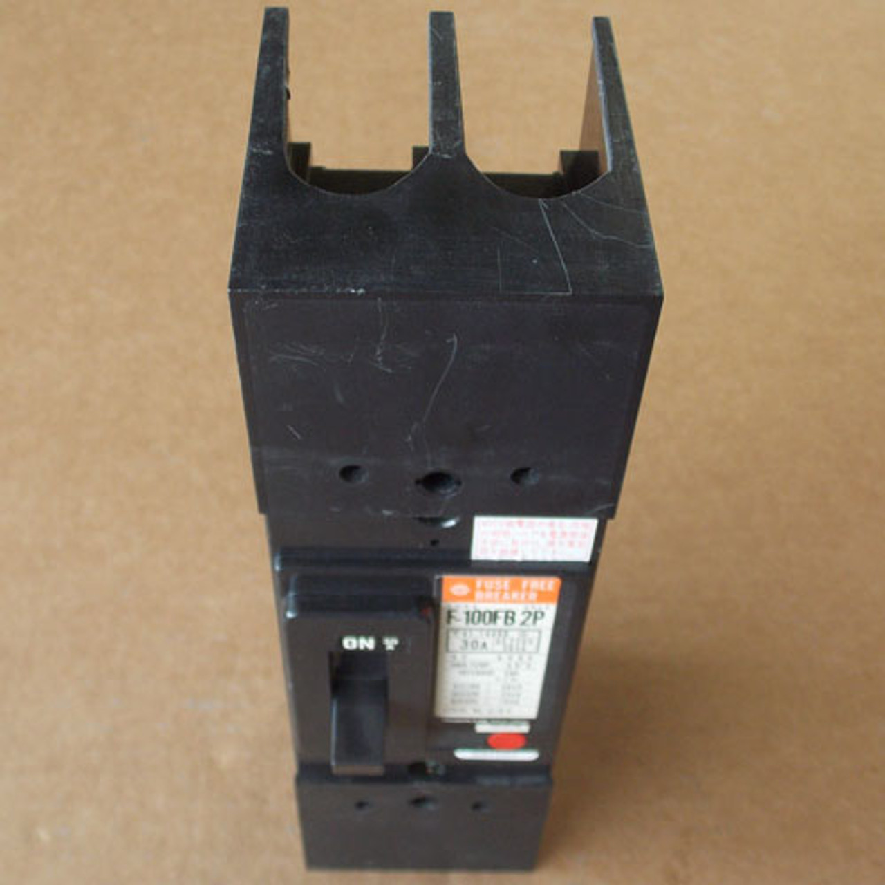 Hitachi F-100FB 2P 2 Pole 30 Amp 600V Fuse Free Circuit Breaker 