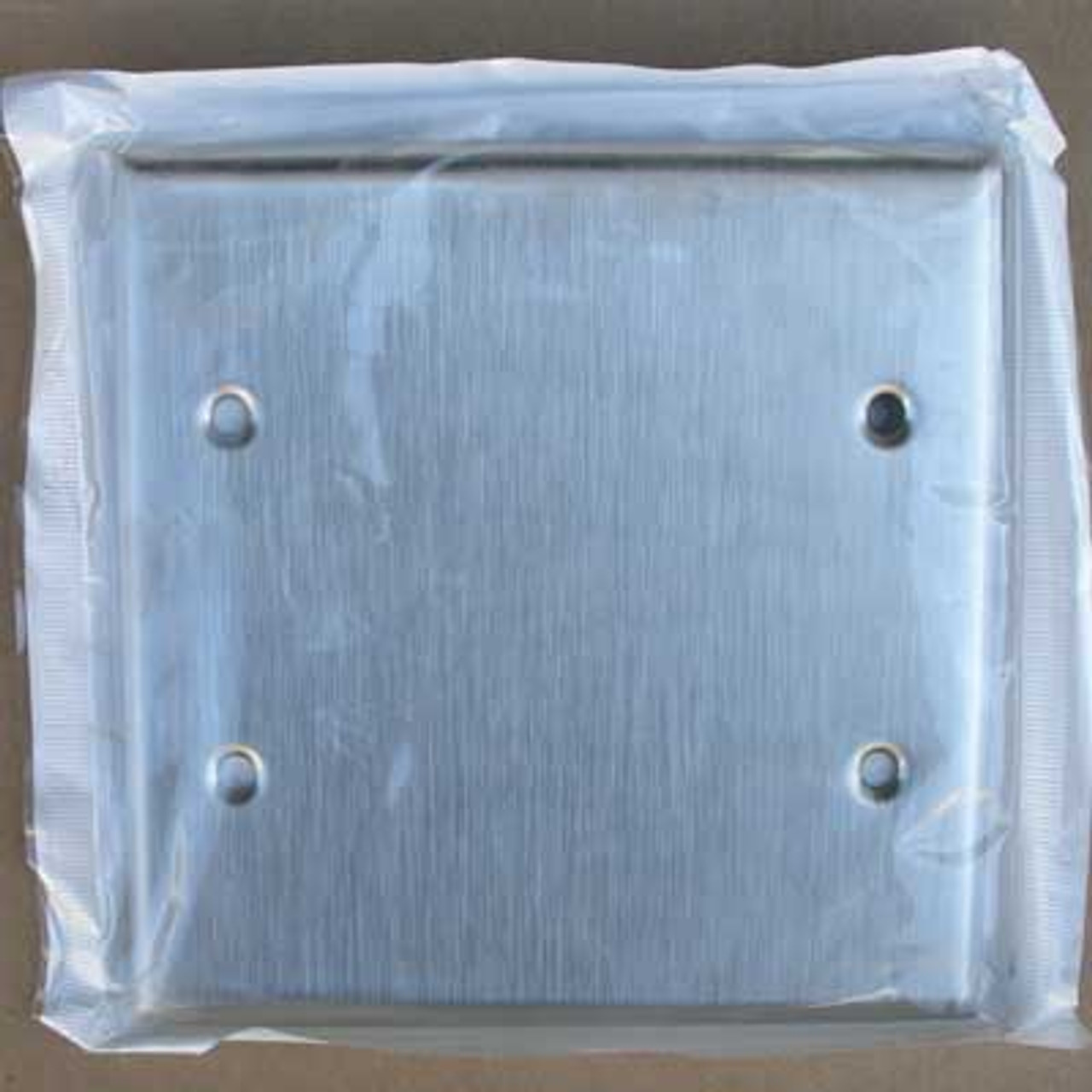 Leviton 84025-40 2Gang Blank Wallplate Stainless Steel, Satin (Lot of 4)