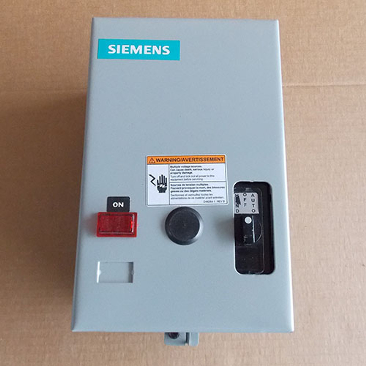 Siemens LEN01B006277A 20A 6P 277V Lighting Contactor N1 with On/Off Switch - New