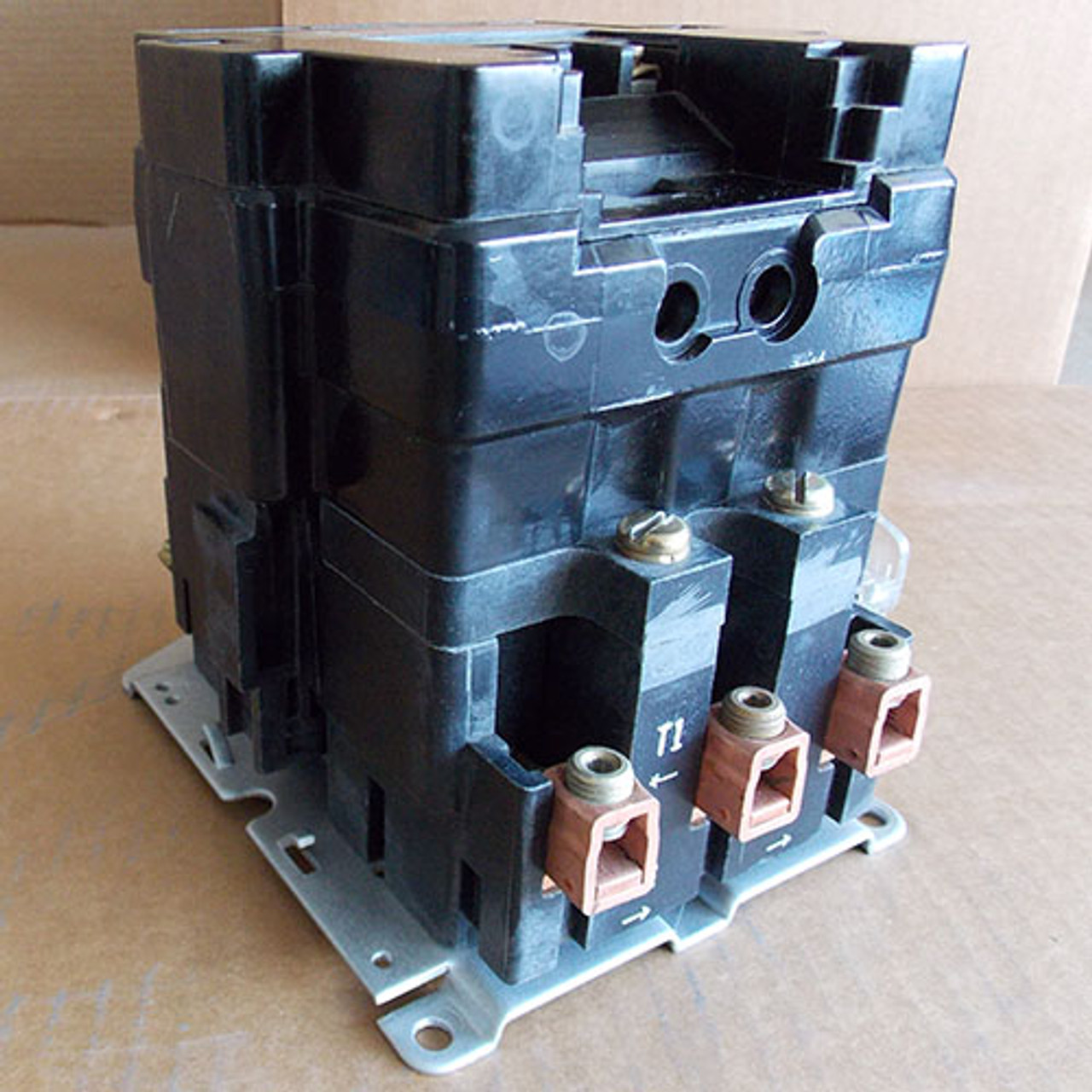 Square D 8502 SE02 Size 3 Contactor 3 Phase 480V Coil - Used