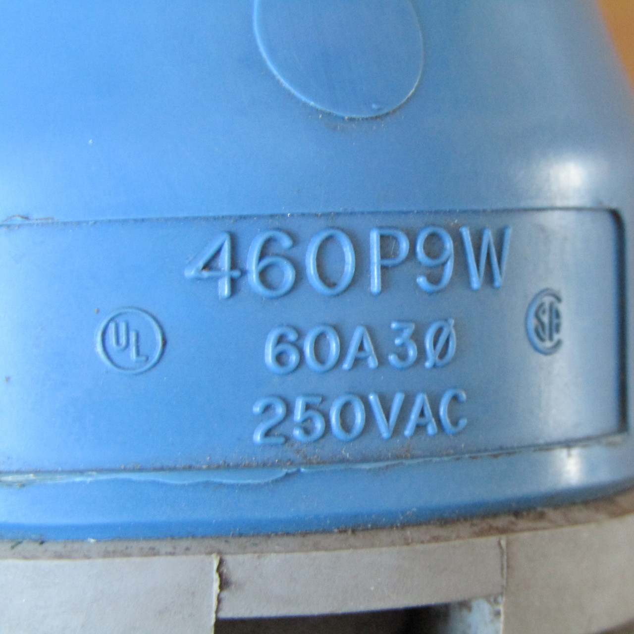 Hubbell 460P9W Watertight Plug 60A 3PH 4P 5W 250VAC - Used