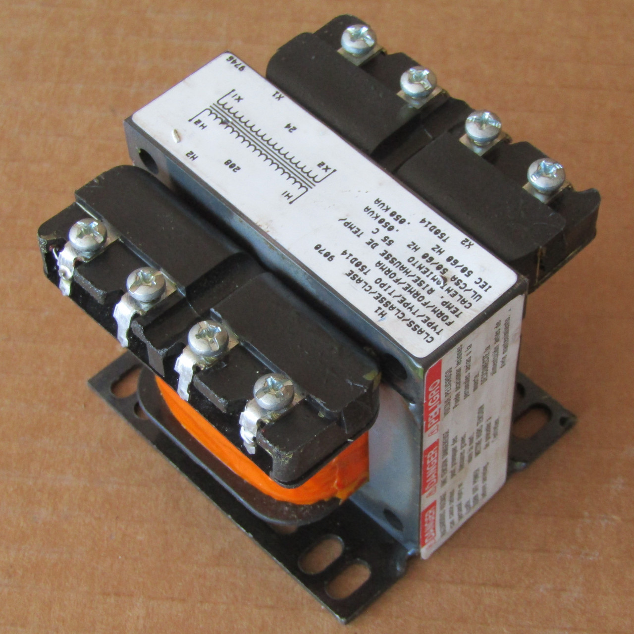 Square D 9070T50D14 0.05 KVA 208V to 24V 1Ph Industrial Control Transformer - New