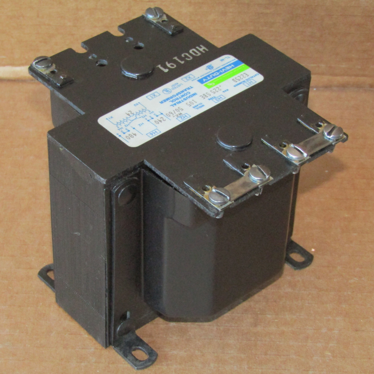 GS Hevi-Duty E225D .225 KVA 240/480V to 24V Industrial Control Transformer - New