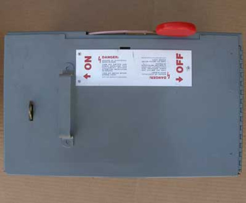 Cutler Hammer EESWR320100SB2 100 Amp 3 Pole 240 VAC Fusible Panel Switch - Used