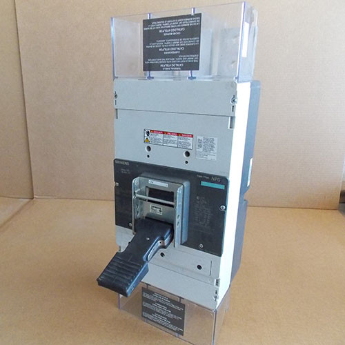 Siemens NPX3B160 3 Pole 1600 Amp 240V Type NPG Circuit Breaker - Used