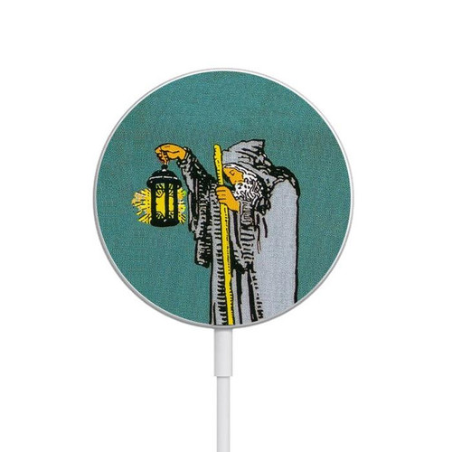 S3741 Tarot Card The Hermit Magnetic Wireless Charger Pad with MagSafe 15W for iPhone 16 15 14 13 12