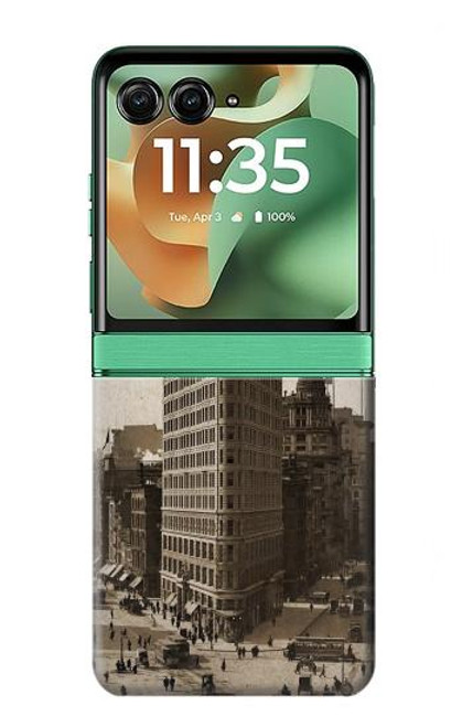 S2832 New York 1903 Flatiron Building Postcard Case For Motorola Razr 60, Razr 2025