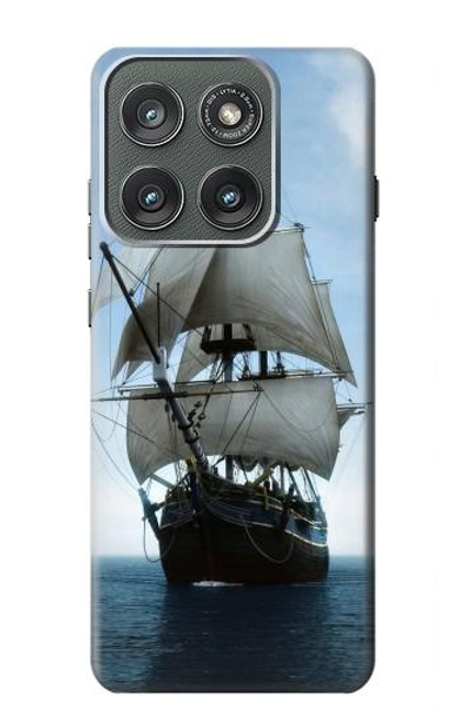 S1096 Sailing Ship in an Ocean Case For Motorola Edge (2025)
