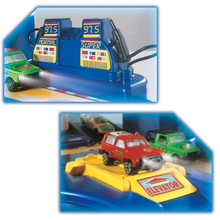 7-stöckiger Kinderparkplatz (Moltó)