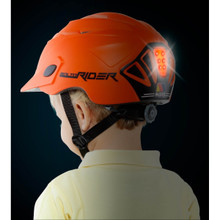 Sehr guter Kinderhelm mit Licht