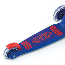 Trottinette enfant lumineuse - Maxi Scooter Bleu