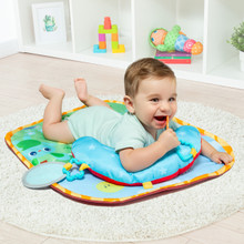 Baby-Aktivitätsmatte Gusy Luz Moltó mit Spielzeugen