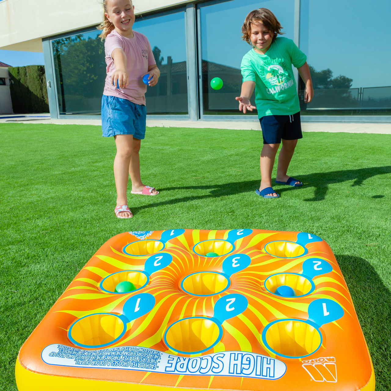 25759_20__39252.1750153107.1280.1280.jpg 3 en Ligne Jeu de Lancer Gonflable avec 6 Balles