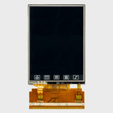 Widok z przodu 2,4-calowego wyświetlacza TFT LCD z 39-pinowym złączem FPC z lutowaniem na gorąco i nieaktywnym czarnym ekranem.