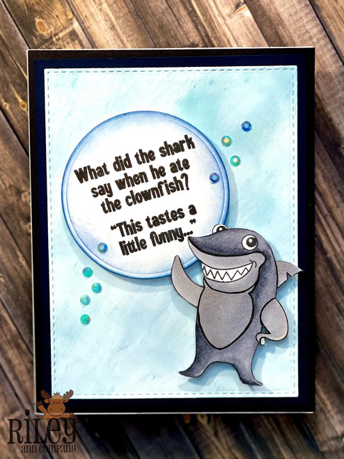 Basic Dress Up Shark - die set (set of 2) Basic Dress Up Shark - die set (set of 2)