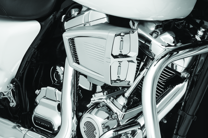 Kuryakyn Precision Tappet Block Accent for Milwaukee-8 Engines – Chrome (Part #6410)