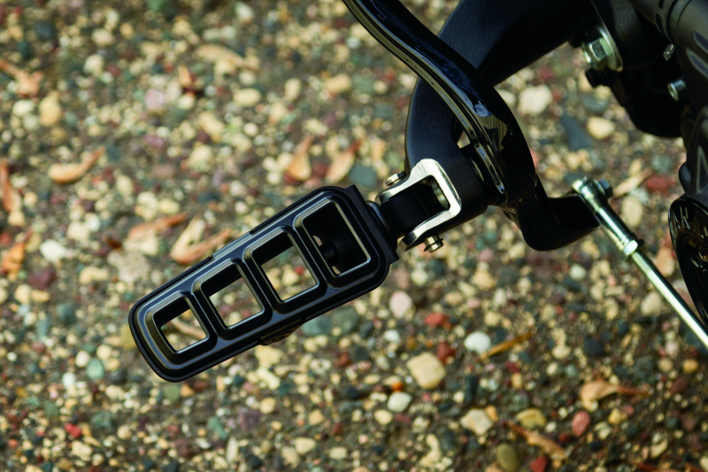 Kuryakyn Dillinger Pegs Without Adapter in Black – High-Performance Motorcycle Footrests