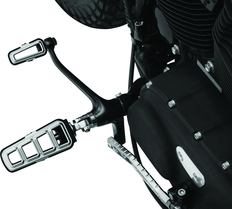 Kuryakyn Dillinger Shift Peg Silver – Aggressive Aluminum Design with Enhanced Traction