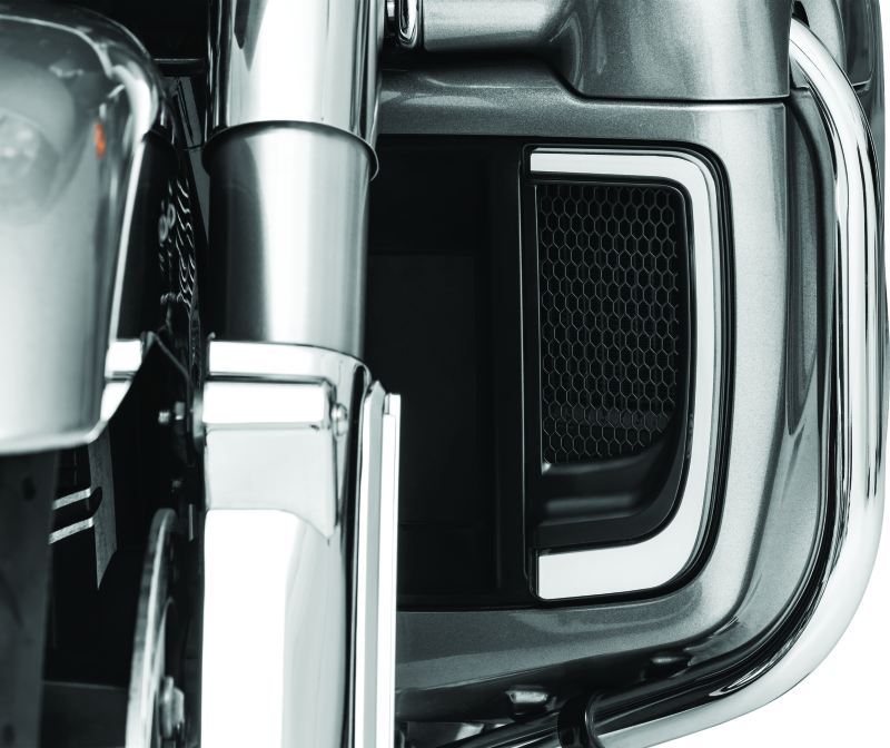 Kuryakyn Tracer Lower Fairing Grill Black for Harley Davidson Touring Models
