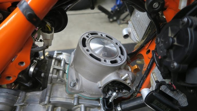 How to Tell When It's Time to Rebuild Your Two-Stroke Top End