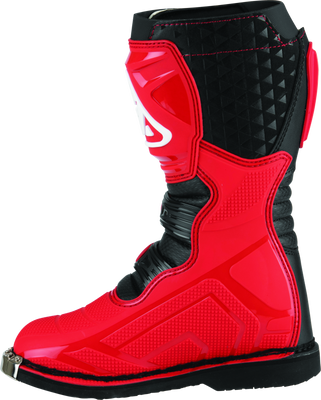 The Answer AR1 boot represents a new idea in motocross boots. Inexpensive boots have been around for a long time and no brand had ever really tried to make them good. The AR1 boot is better than good, it offers you far more than is offered by any ...