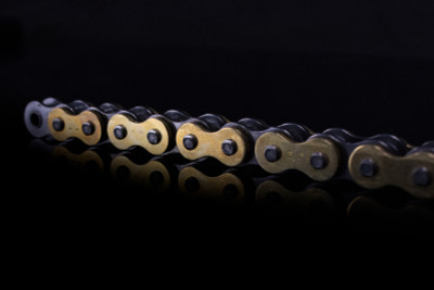Renthal R1 415 Spring Link Chain - Gold Anodized for Powersports