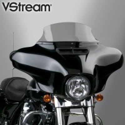 National Cycle 14-23 HD FLHT UltraLow Windshield with VStream Design and LT Tint