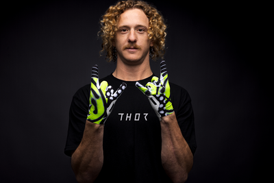 THOR Sportmode Anarchy Gloves - Black/White, Medium - Part Number 3330-8551