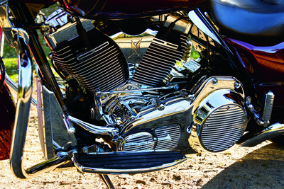 Kuryakyn Inner Primary Cover for 2009-2016 Harley Davidson Touring Models, Chrome (Part #7780)
