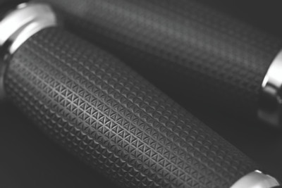 Kuryakyn Thresher Grips for 2014-2017 Indian Models – Chrome