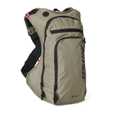USWE Outlander Moto Hydration Pack 9L - Sand | All-Day Performance Trail Pack with No Dancing Monkey™ 4-Point Harness