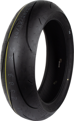 Dunlop Sportmax Q5S rear tire 190/55ZR17, angled view