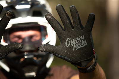 FIST HANDWEAR Gypsy Tales 'The Gypsy Breezer' Gloves